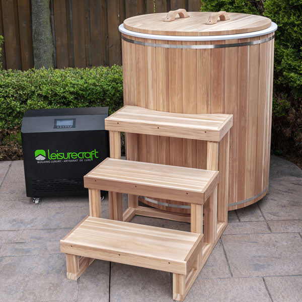 330CP - The Arctic Plunge Tub - Clear Red Cedar